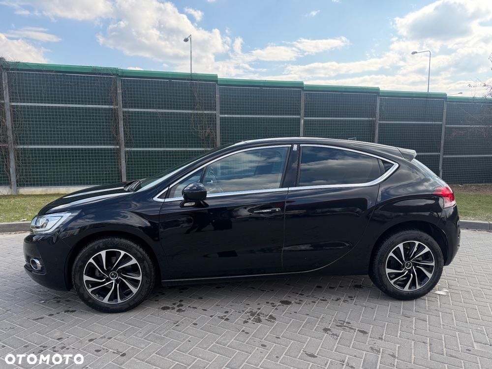 DS Automobiles DS 4 - 4