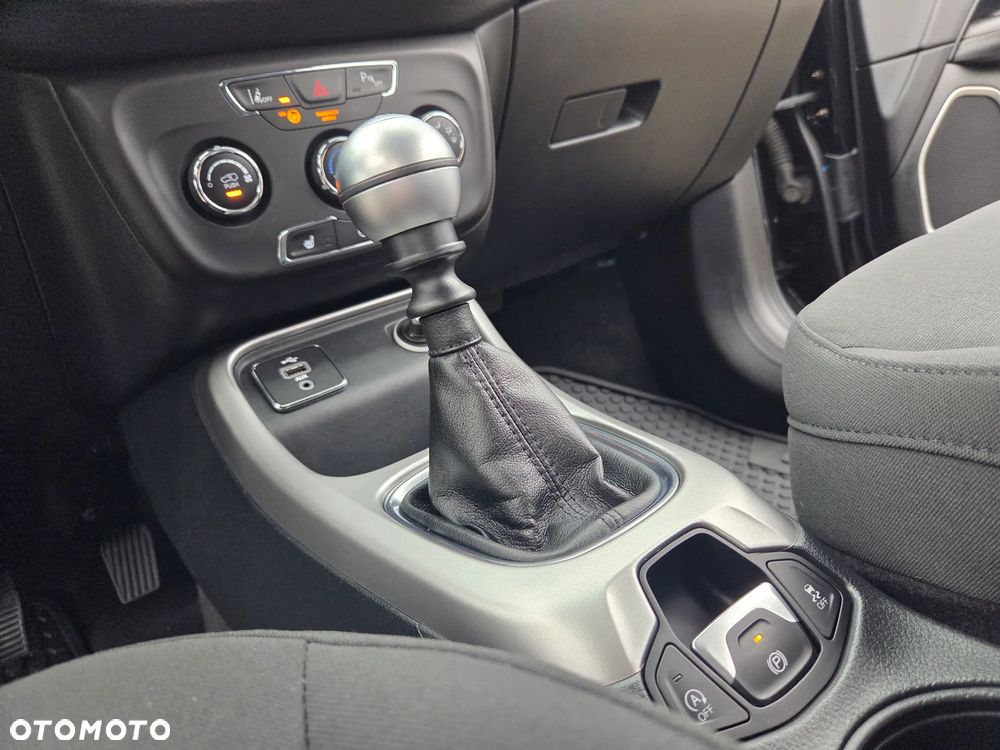 Jeep Compass 1.4 MultiAir Longitude - 34