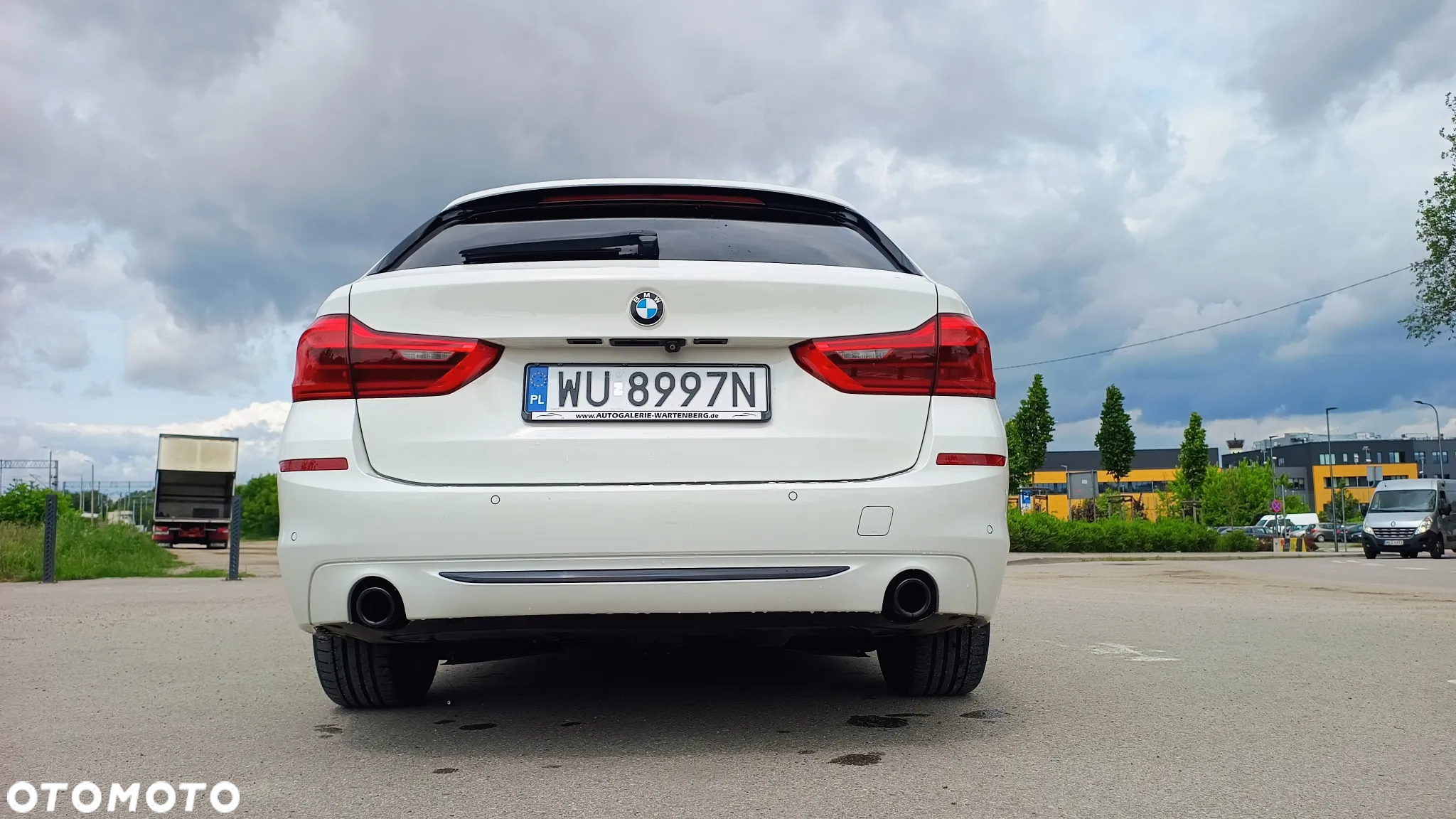 BMW Seria 5 520d Sport Line - 36