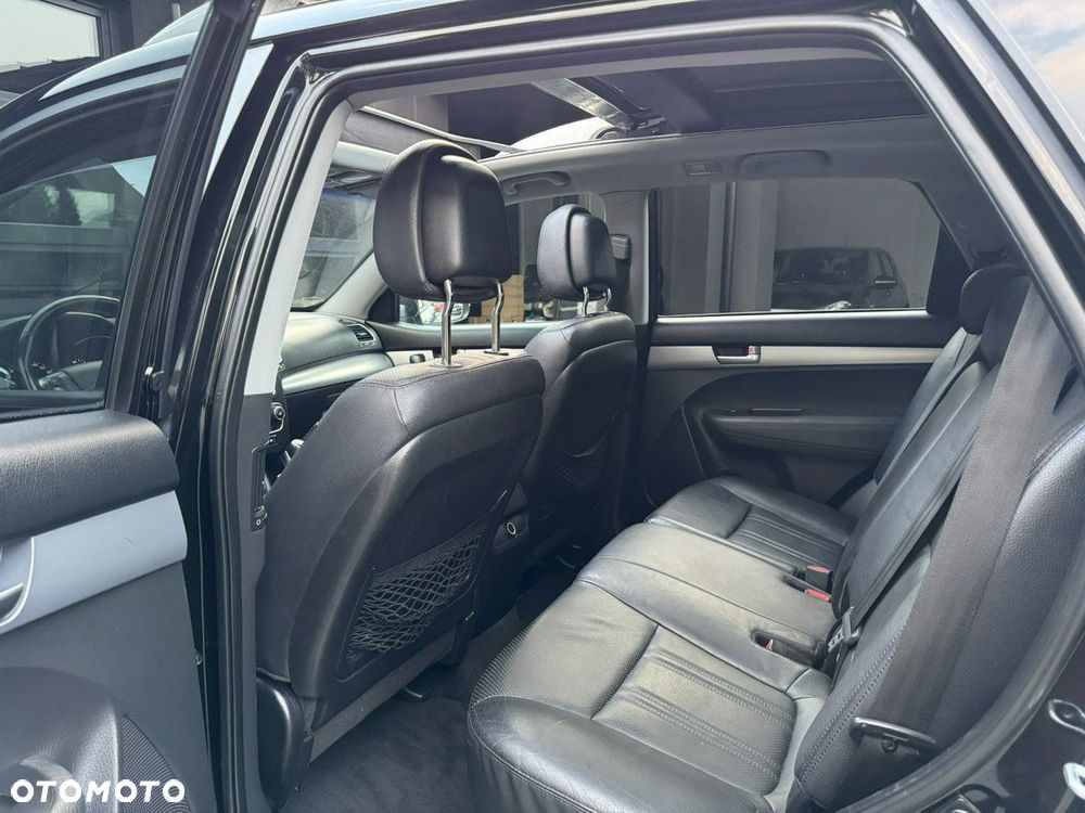 Kia Sorento - 11