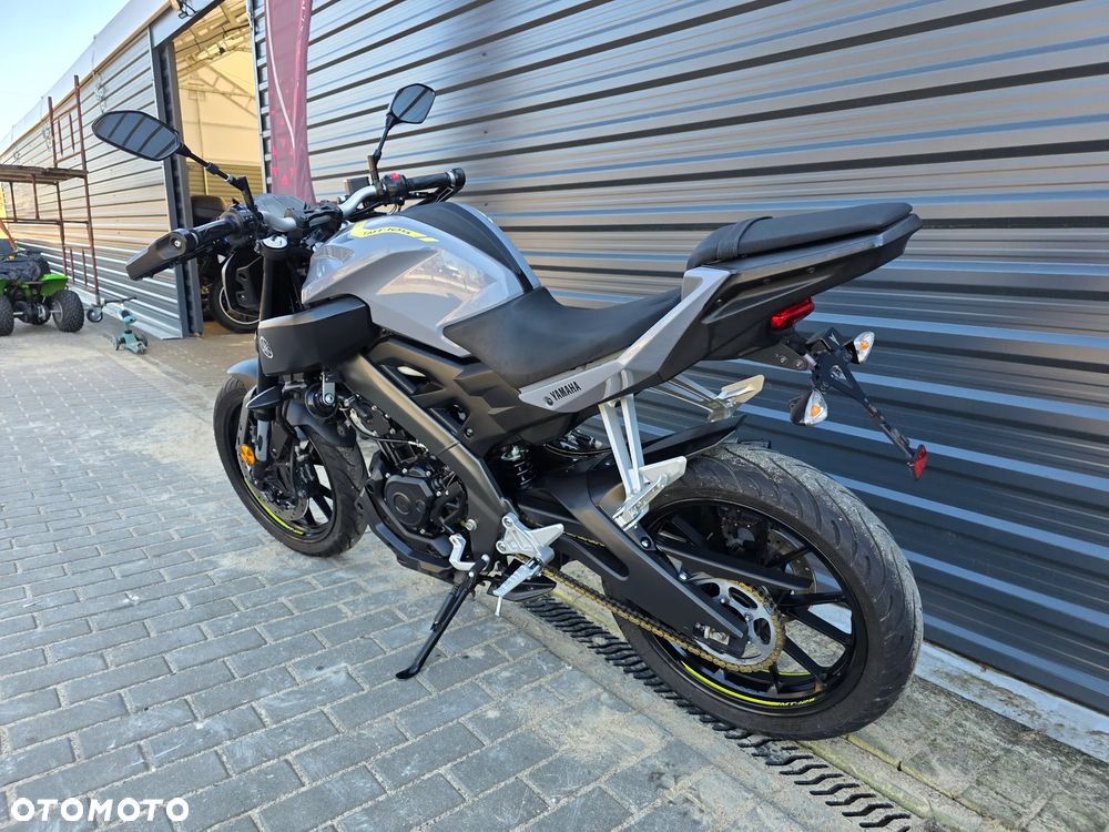 Yamaha MT - 3