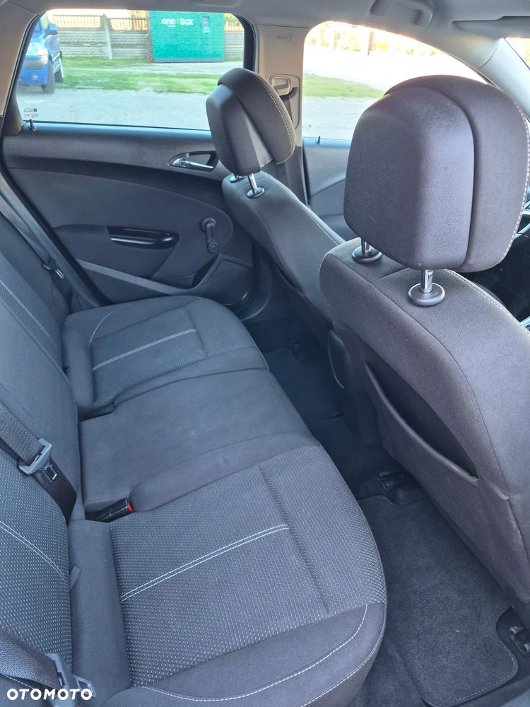 Opel Astra 1.7 CDTI DPF Active - 17