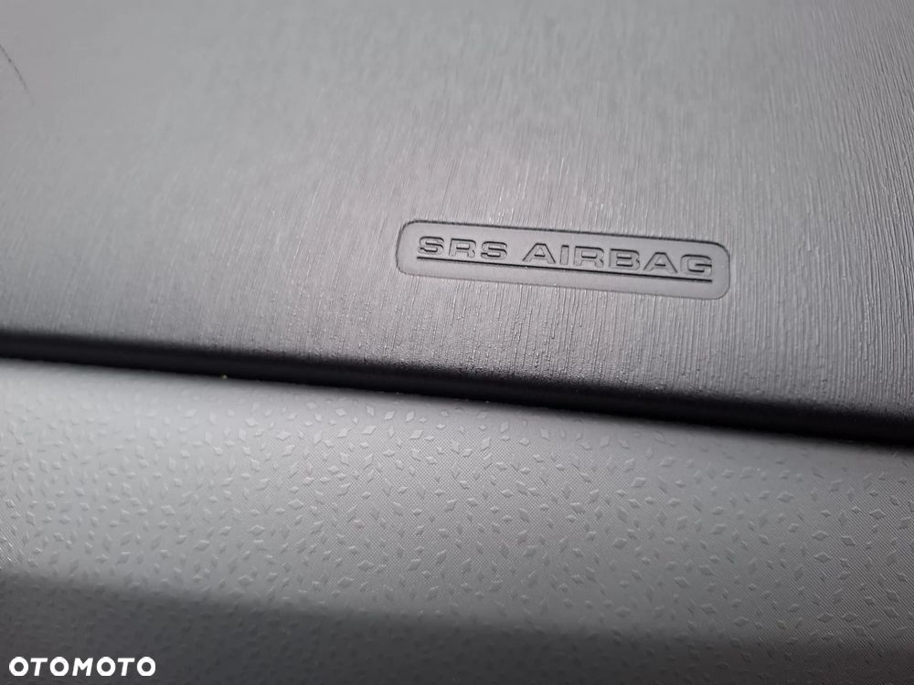 Toyota Yaris 1.33 Life - 37