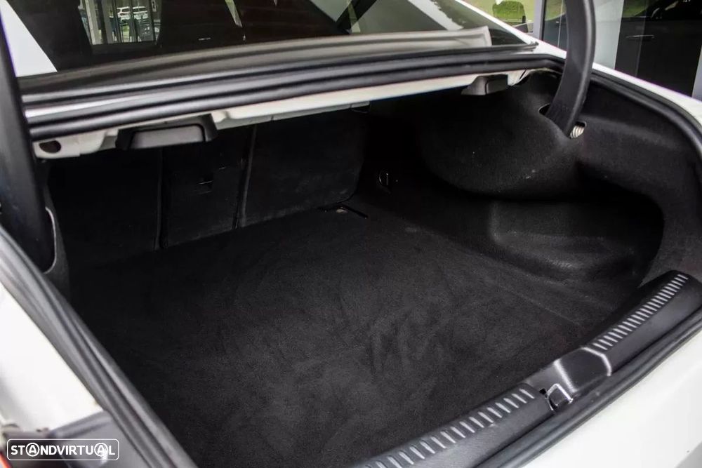 Mercedes-Benz CLA 180 d Shooting Brake AMG Line Aut. - 27