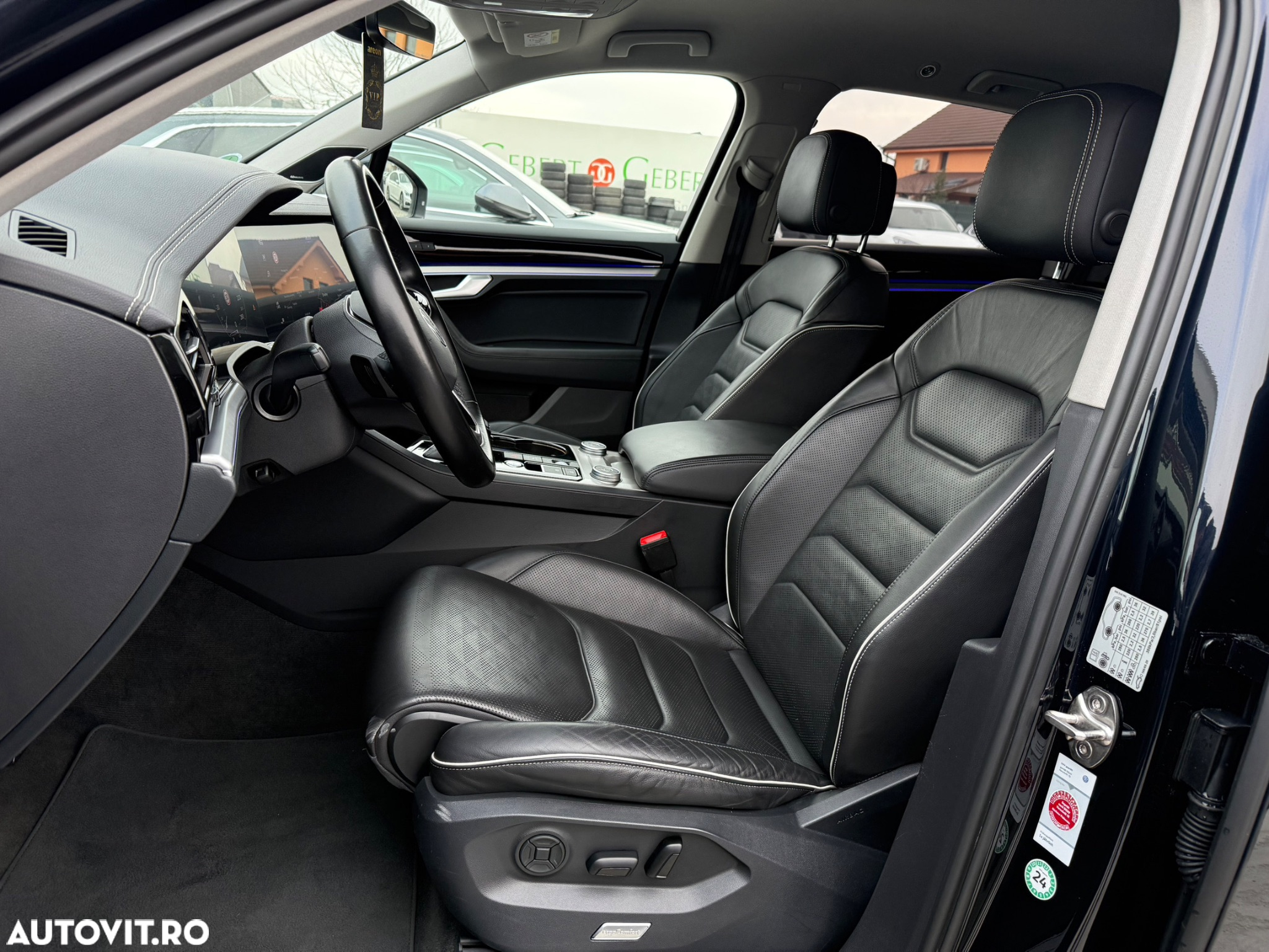 Volkswagen Touareg 3.0 V6 TDI 4Motion DPF Automatik Atmosphere - 19