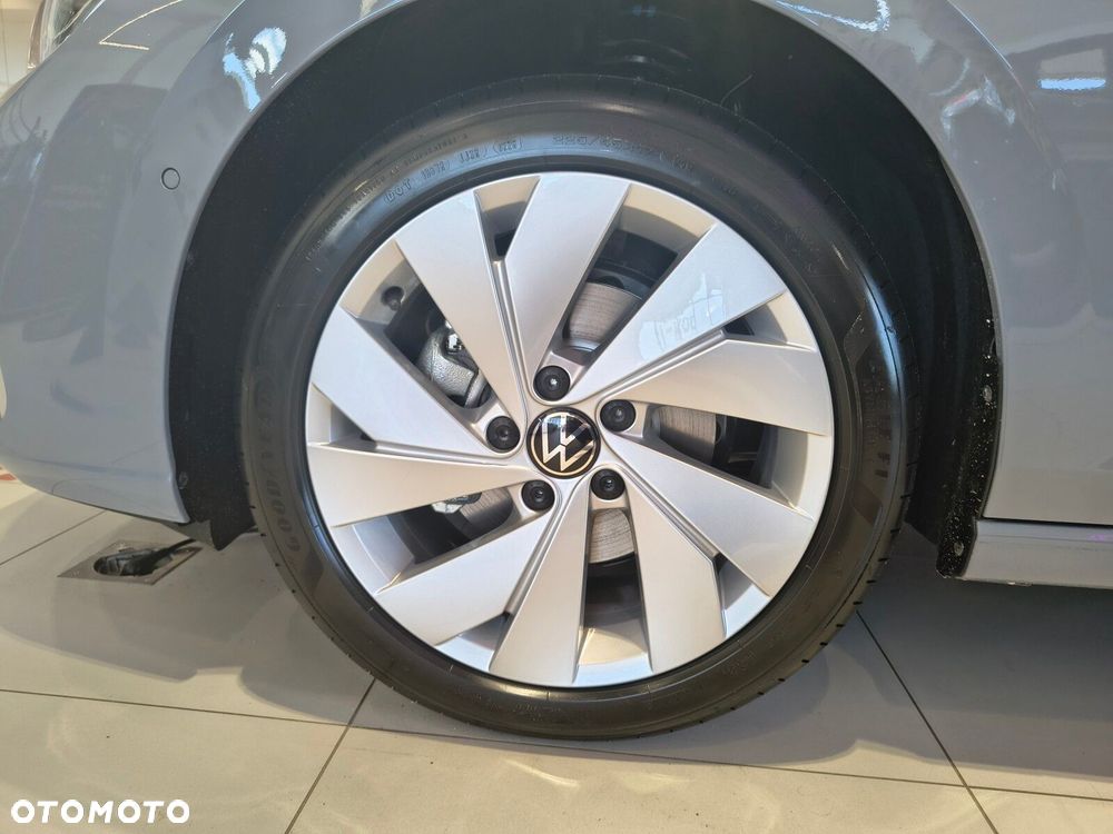 Volkswagen Golf Variant 1.5 eTSI mHEV Life Plus DSG - 21