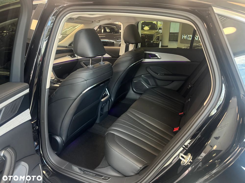 Hongqi H5 2.0T Deluxe - 7