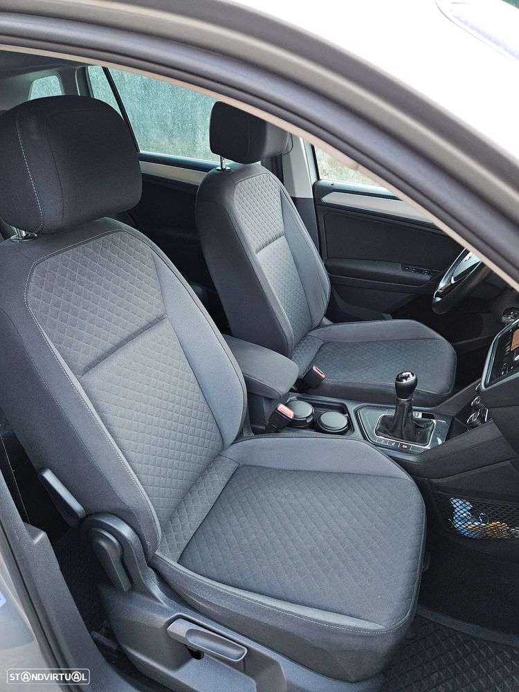 VW Tiguan 2.0 TDI Confortline - 21