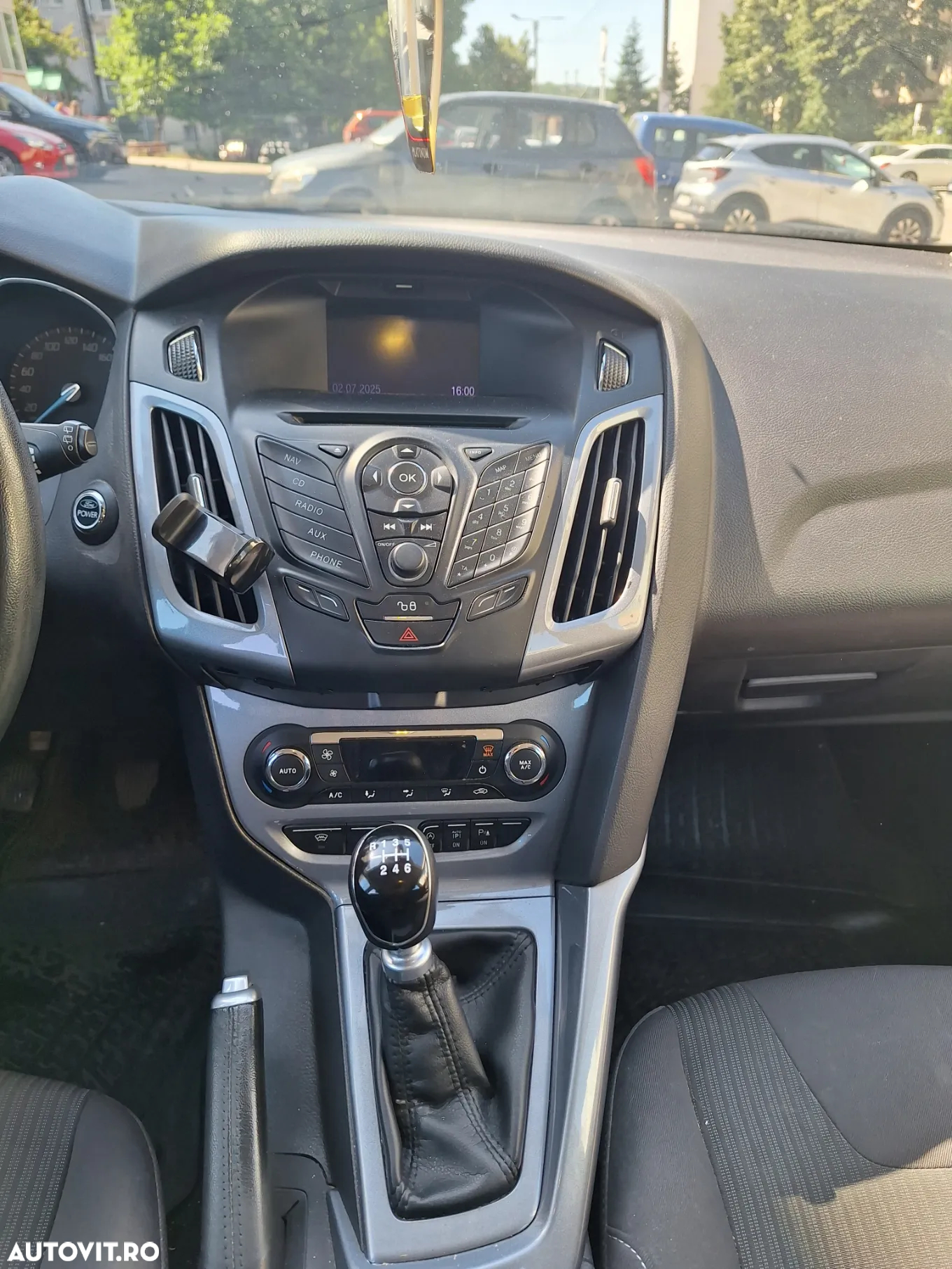 Ford Focus 1.6 TDCI DPF Titanium - 8