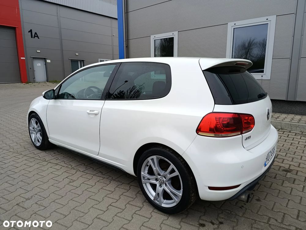 Volkswagen Golf 2.0 GTI - 10