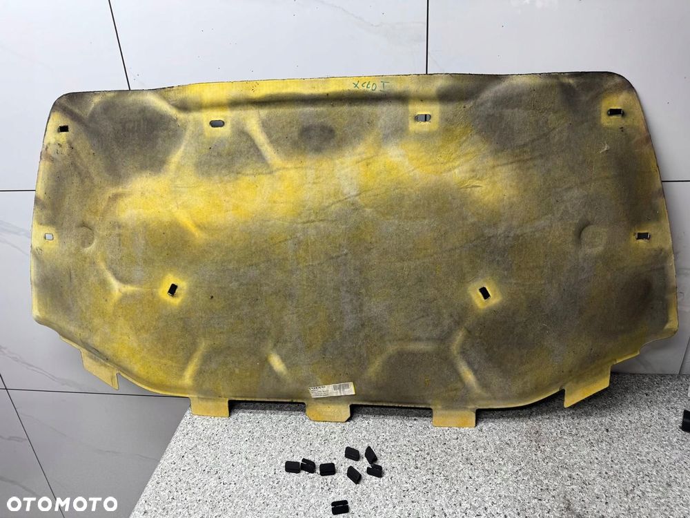 wygłuszenie maski spinki volvo xc60 i 2008-2013 - 3