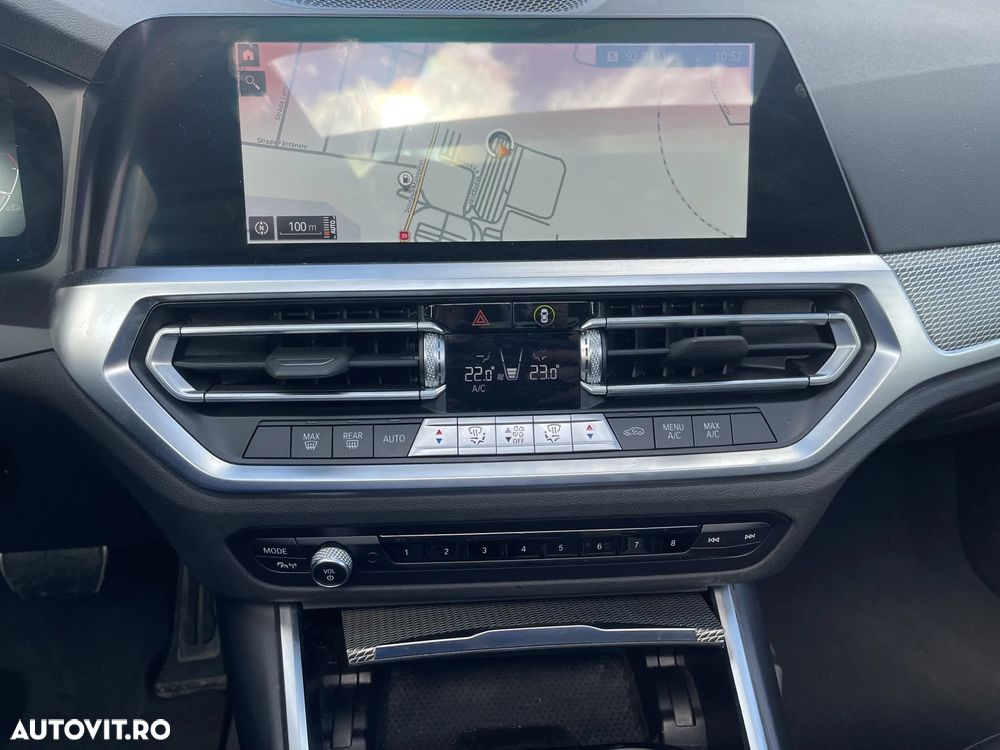 BMW Seria 3 318i Aut. M Sport - 12