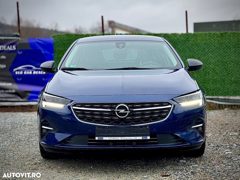 Opel Insignia Sports Tourer 1.5 Diesel Automatik Ultimate - 2