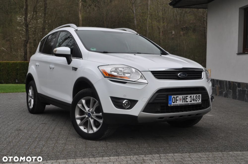 Ford Kuga 2.0 TDCi 2x4 Titanium - 2