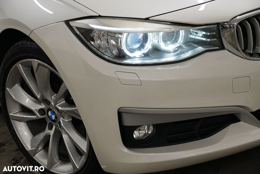 BMW Seria 3 320d Aut. Modern Line - 21