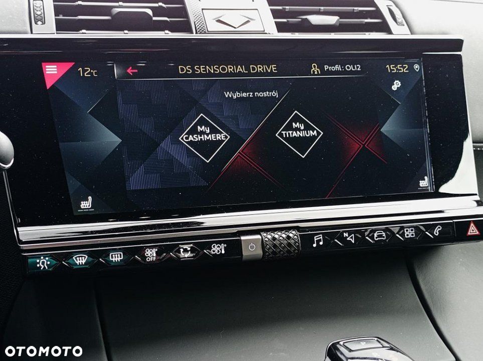 DS Automobiles DS 7 Crossback - 36