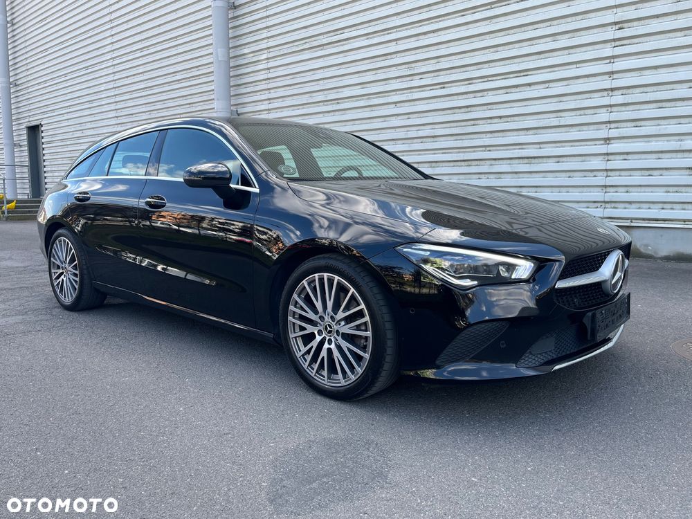 Mercedes-Benz CLA 220 d 8G-DCT - 11