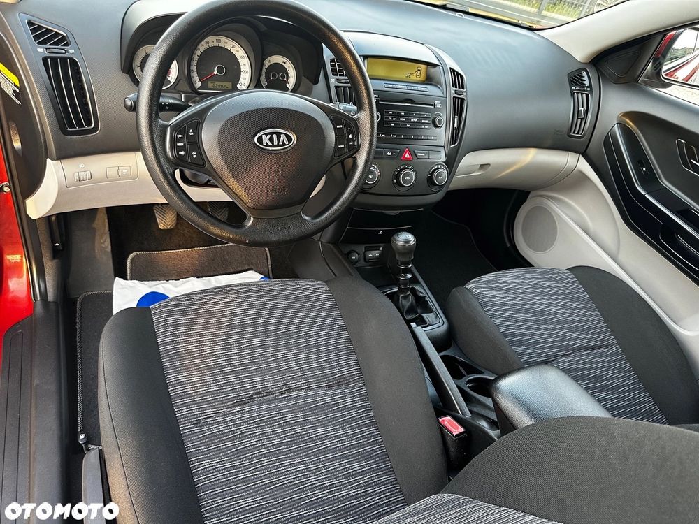 Kia ProCeed 1.4 Comfort + - 8