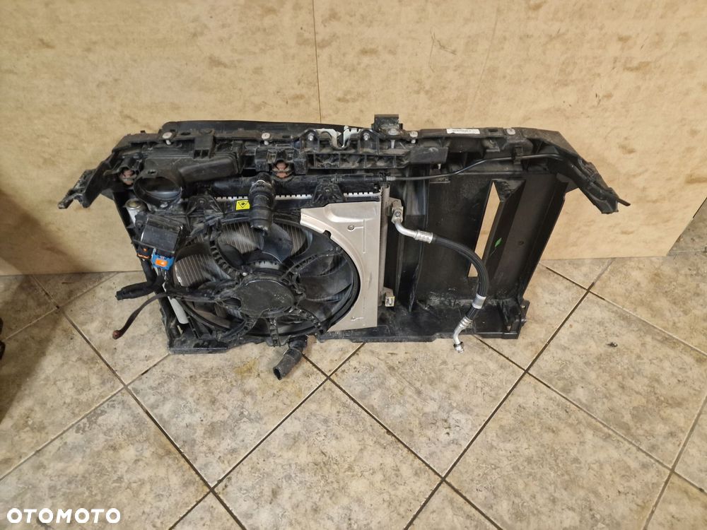 pas przedni komplet chłodnic opel corsa f demontaż - 1