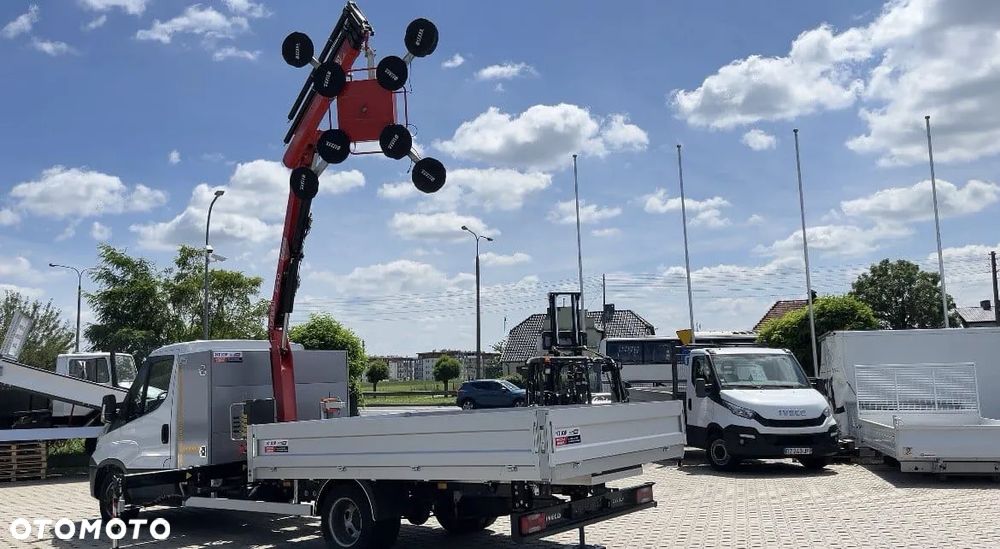 Iveco 35c/50c zestaw do montażu, szyb, okien płyt warstwowych z HDS / żuraw - 34