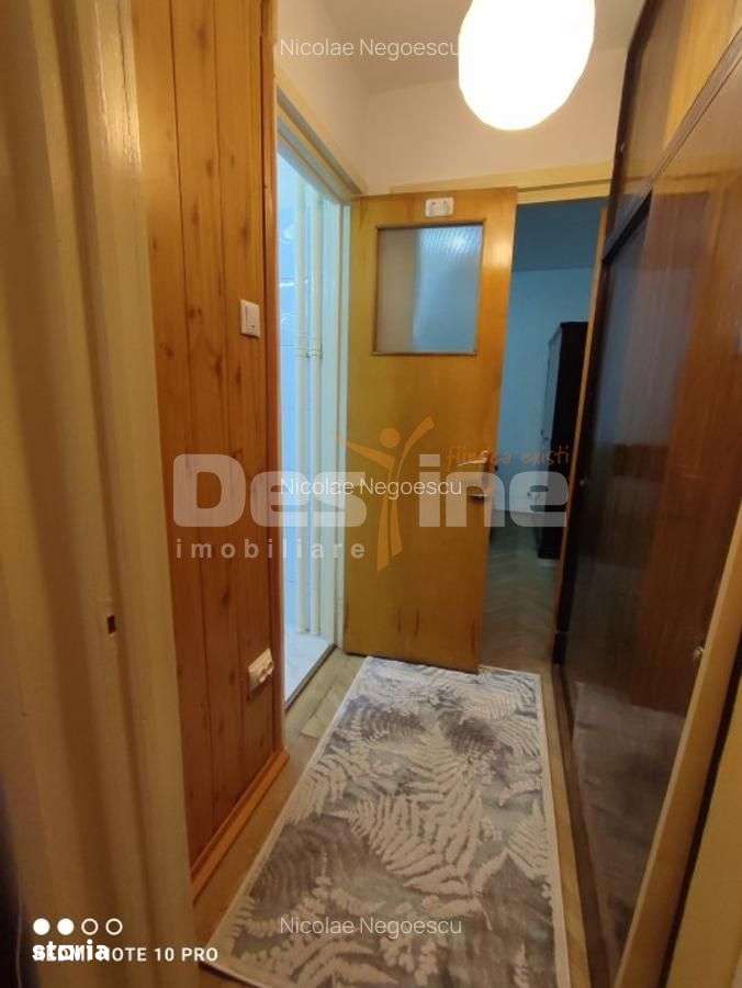 2 camere RENOVAT • MOBILAT • UTILAT • 2 MINUTE METROU JIULUI — fotografia 3