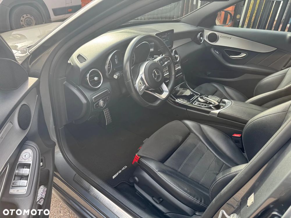 Mercedes-Benz Klasa C 180 9G-TRONIC - 10