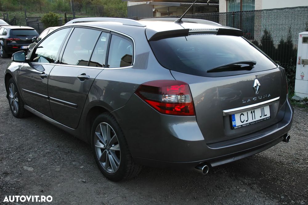 Renault Laguna - 3