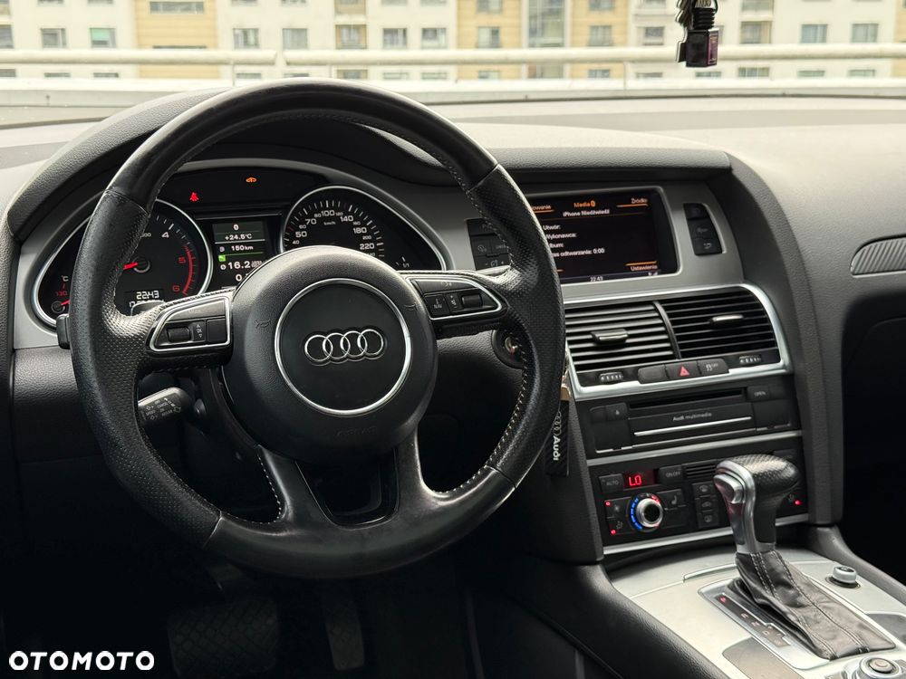 Audi Q7 - 17