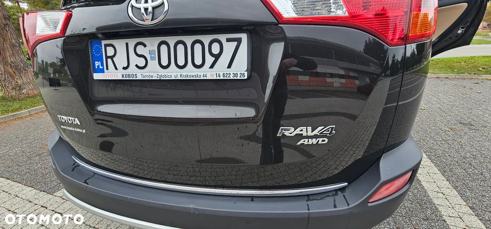 Toyota RAV4 2.0 D-4D Prestige - 19