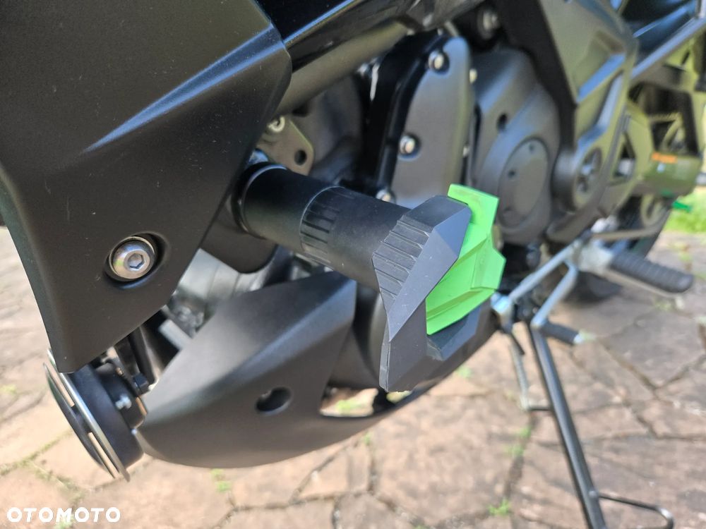 Kawasaki Versys 650 - 19