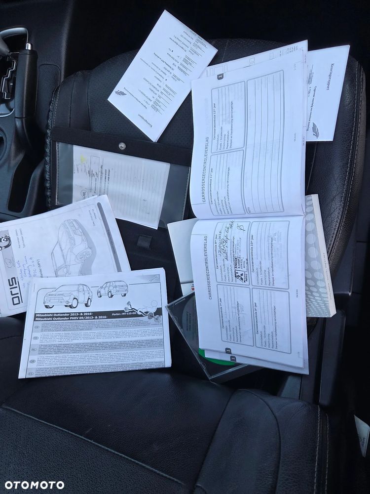 Mitsubishi Outlander 2.0 Intense + - 27