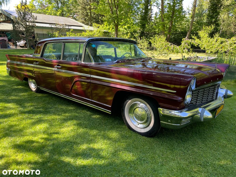 Lincoln Continental - 1