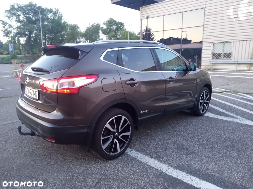 Nissan Qashqai 1.2 DIG-T Xtronic TEKNA - 4