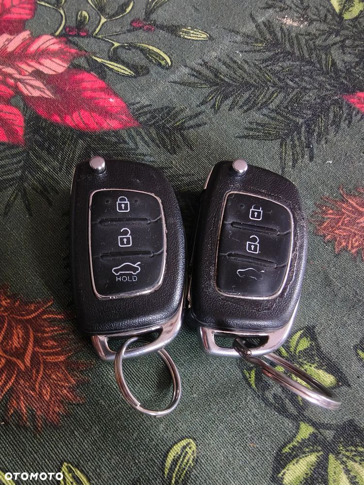 Hyundai ix35 1.7 CRDi Comfort 2WD - 19