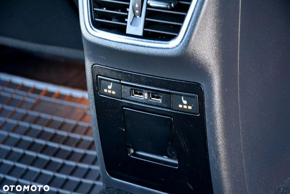 Skoda Octavia 2.0 TSI RS 230 DSG - 21