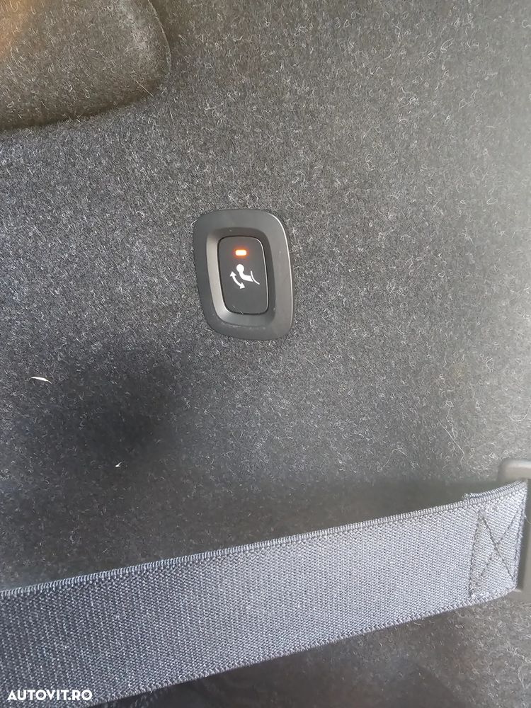 Volvo XC 40 D3 Momentum - 3