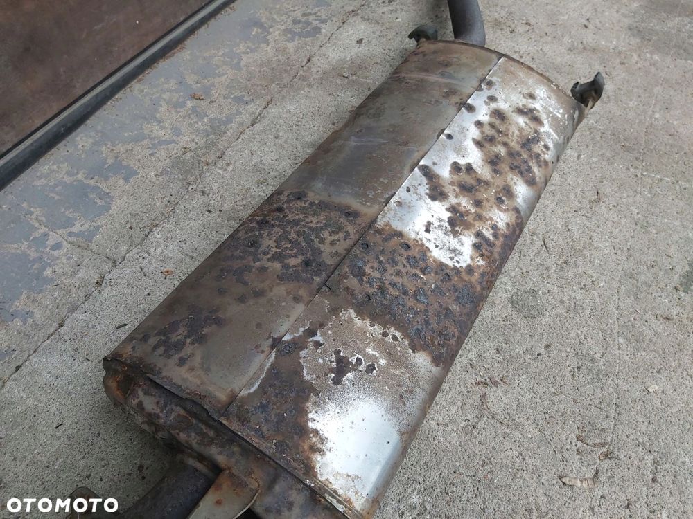 Toyota Rav4 III LIFT 2,2 d4d katalizator tłumik środkowy - 15