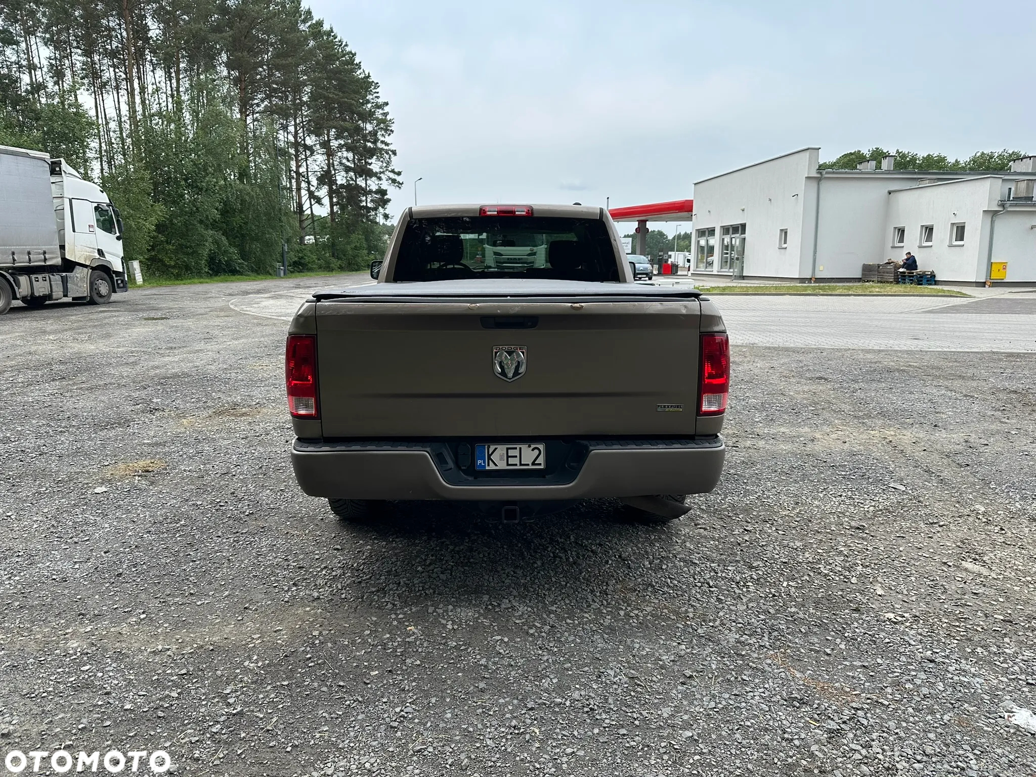 Dodge RAM - 4
