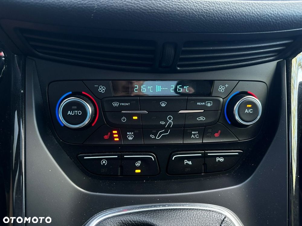 Ford Kuga 1.5 EcoBoost 2x4 ST-Line - 10