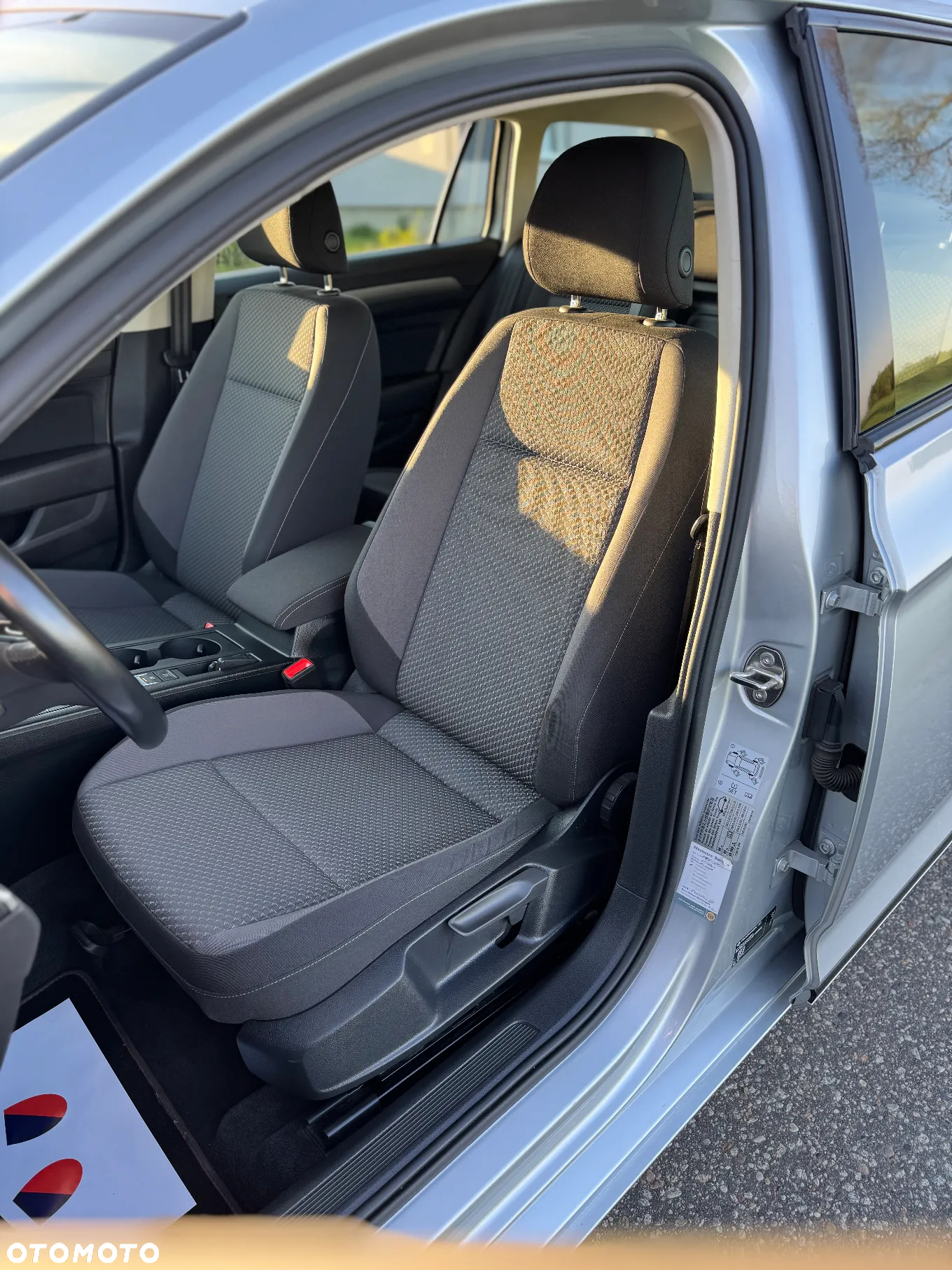 Volkswagen Passat 1.4 TSI BMT Comfortline - 29
