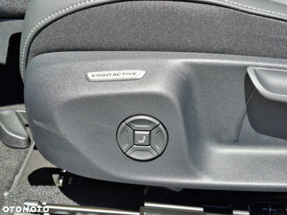 Volkswagen T-Roc - 15