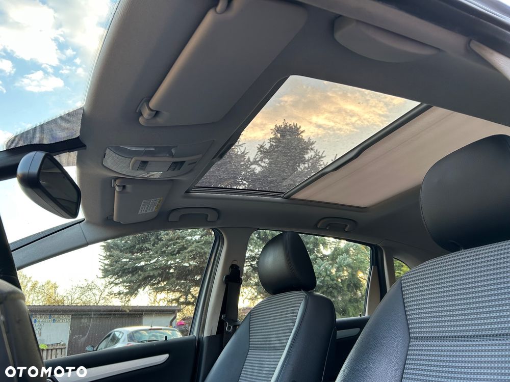 Mercedes-Benz Klasa B - 32