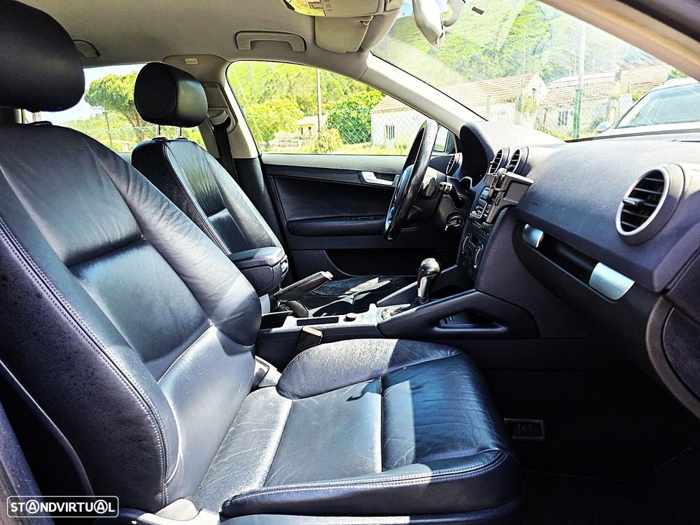 Audi A3 Sportback - 12