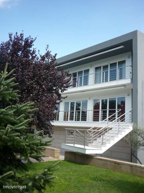 Moradia T4 Exclusiva  com 595 m² em terreno 1.200 m² Castêlo da Maia - Grande imagem: 5/13