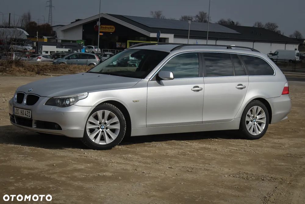 BMW Seria 5 520d - 14
