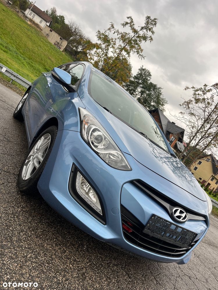 Hyundai i30 1.4 Premium - 12