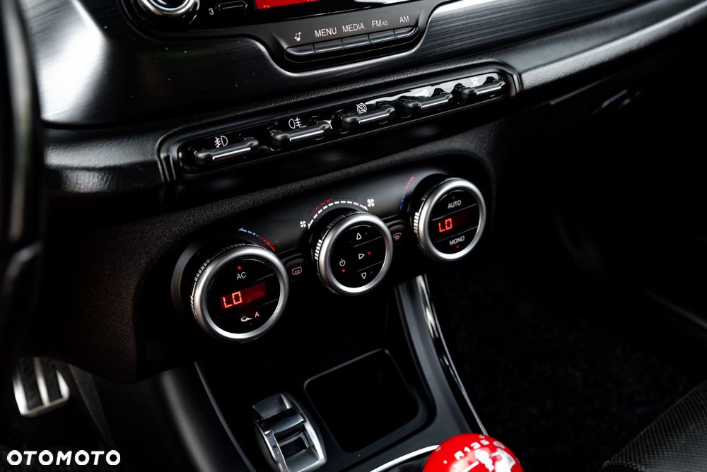 Alfa Romeo Giulietta 1.4 TB 16V Multiair Turismo - 37