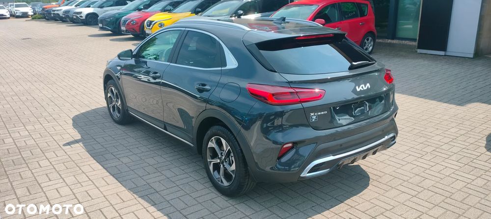 Kia XCeed 1.5 T-GDI M - 8