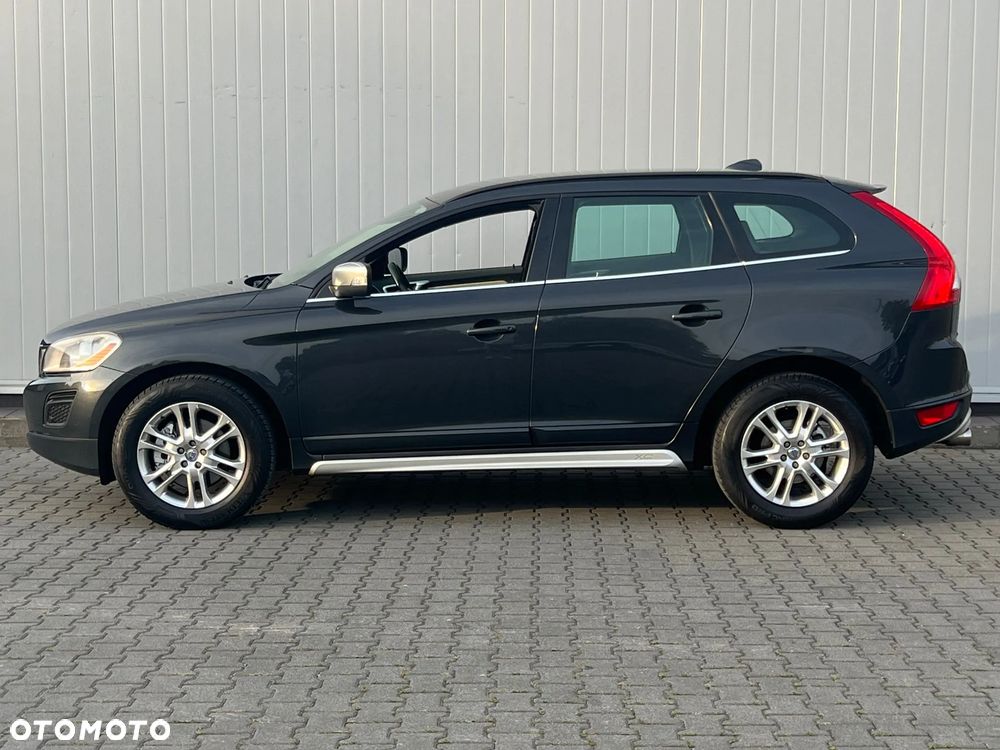 Volvo XC 60 D5 AWD RDesign - 3