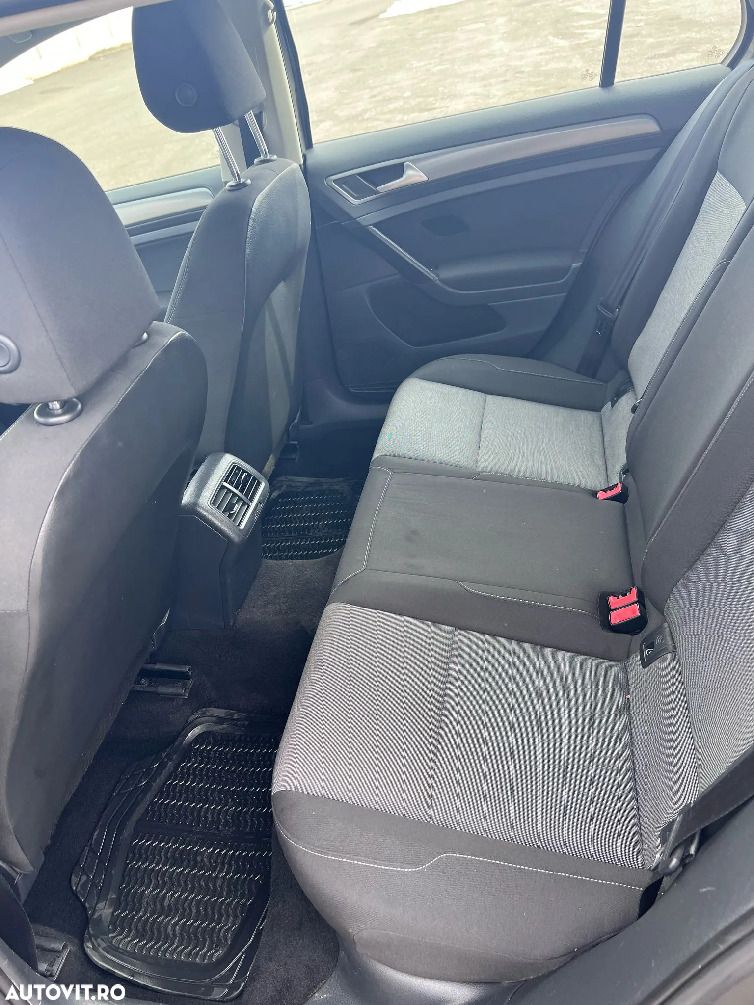 Volkswagen Golf 1.2 TSI BlueMotion Technology Comfortline - 6